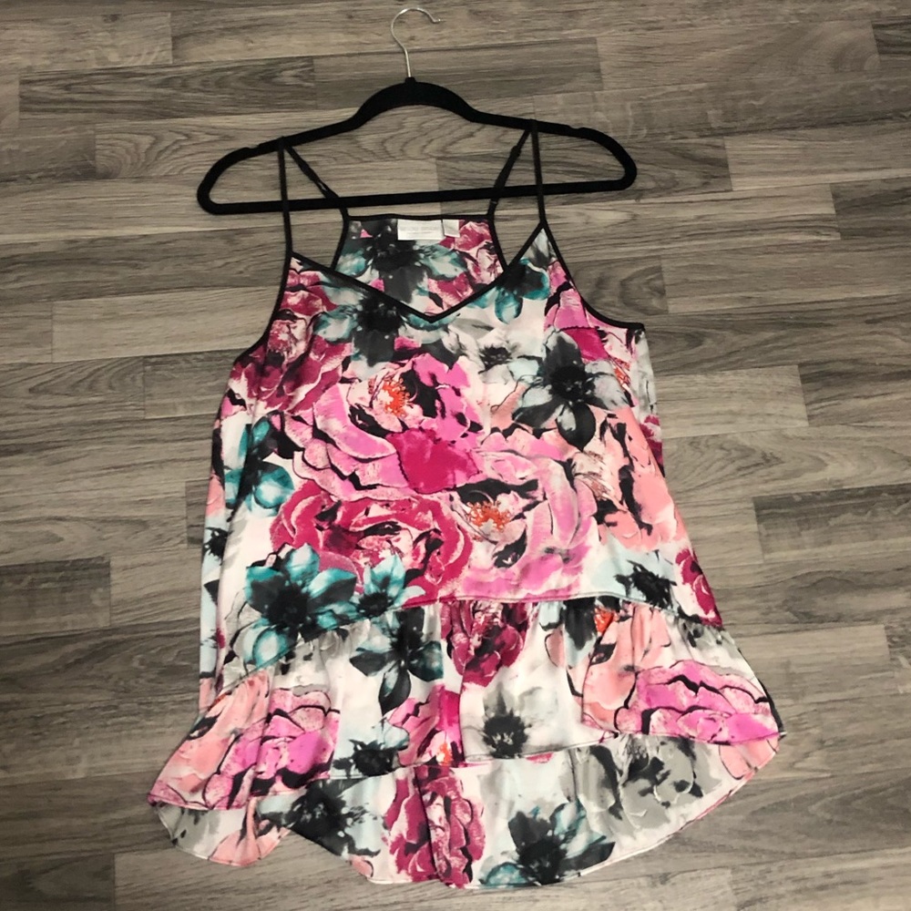 M Bisou Bisou Floral Flowy Tank